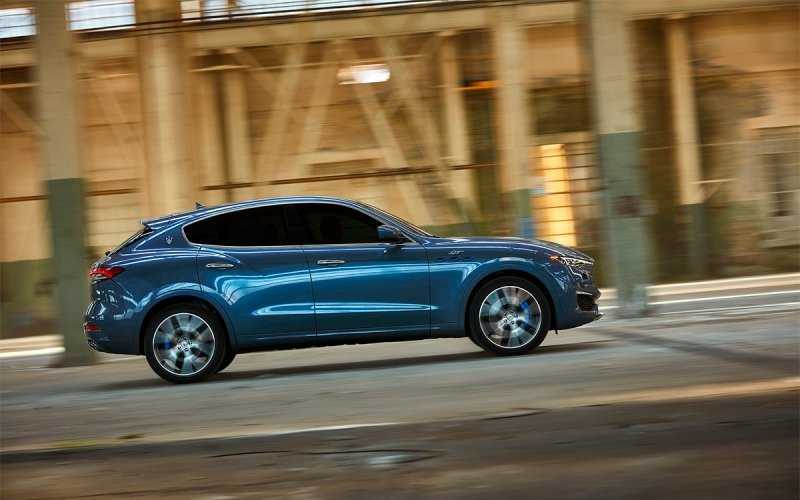 
            Maserati Levante превратили в 330-сильный гибрид
        