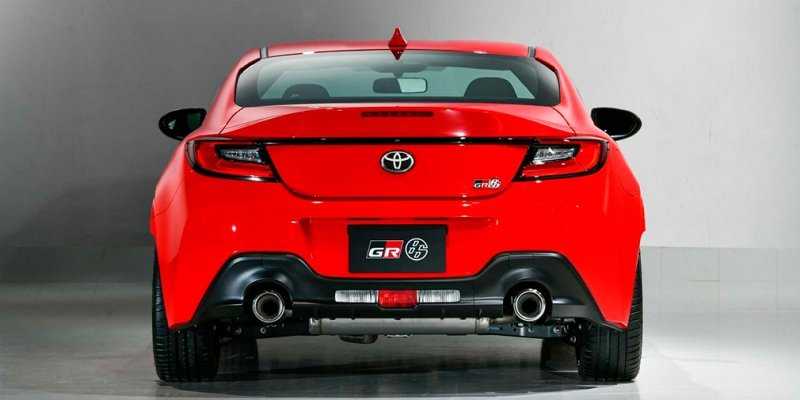 
            Спорткупе Toyota 86 получило более мощный мотор со сменой поколения
        