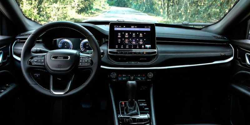 
            Jeep представил обновленный Compass для Европы
        