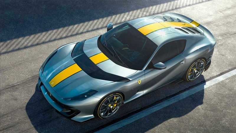 
            Ferrari показала суперкар с самым мощным мотором в своей истории
        