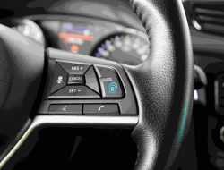 В России начался выпуск кроссоверов Nissan с автопилотом первого уровня