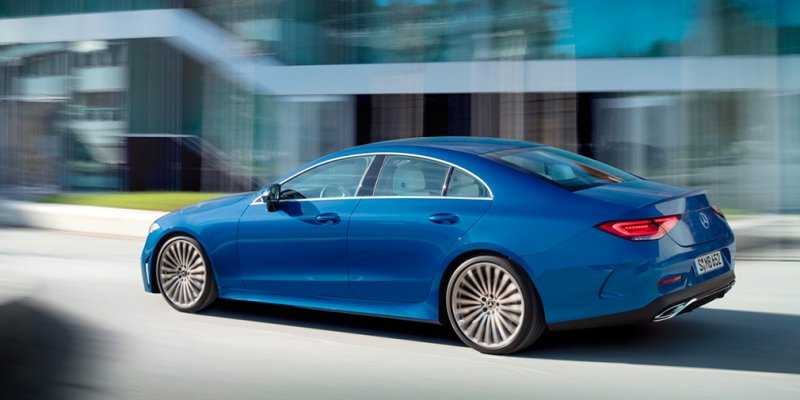 
            Mercedes представил обновленный CLS. До России седан доберется в июле
        