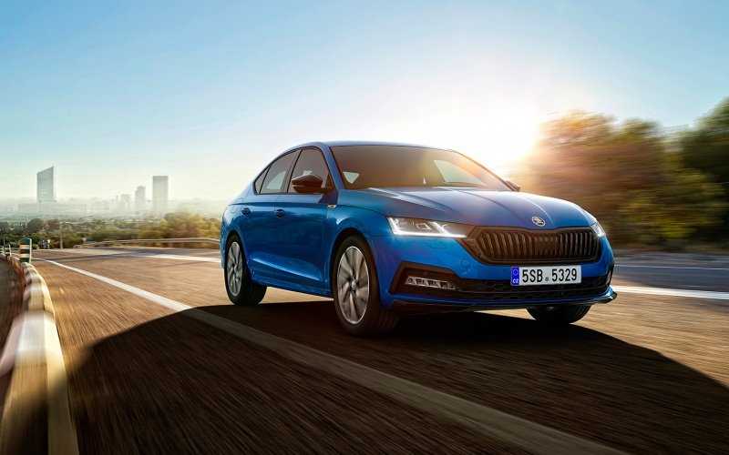 
            У новой Skoda Octavia появилась спортивная версия
        