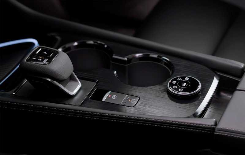 
            Nissan показал новый X-Trail
        