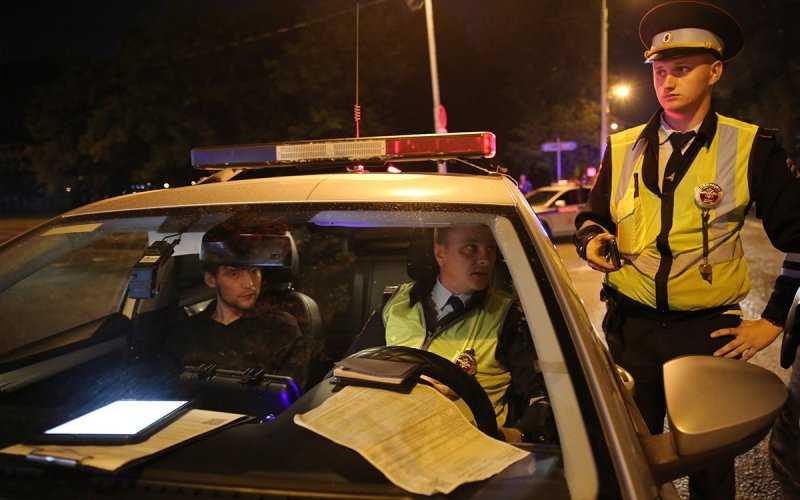 
            Штраф 300 000 руб., откровения ГИБДД и новая Vesta. Автоновости недели
        