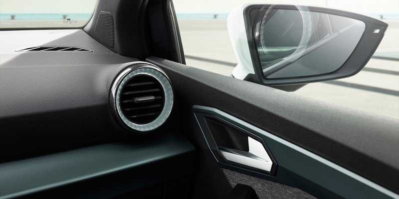 
            Seat обновил свой самый маленький кроссовер
        