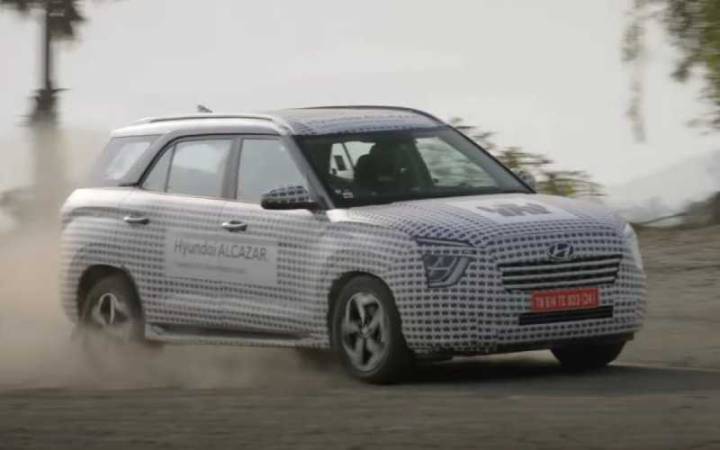 
            Hyundai показал на видео семиместную версию Creta
        