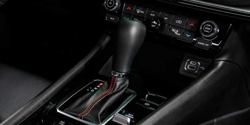 
            Jeep представил обновленный Compass для Европы
        