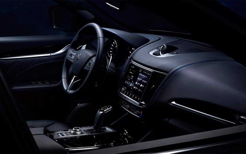 
            Maserati Levante превратили в 330-сильный гибрид
        