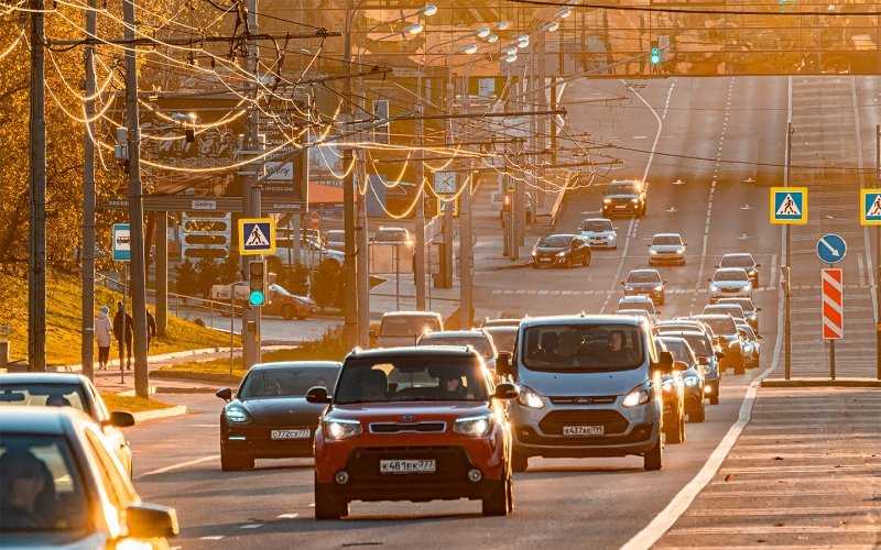 
            Власти решили опробовать &laquo;народный каршеринг&raquo; на друзьях автовладельцев
        