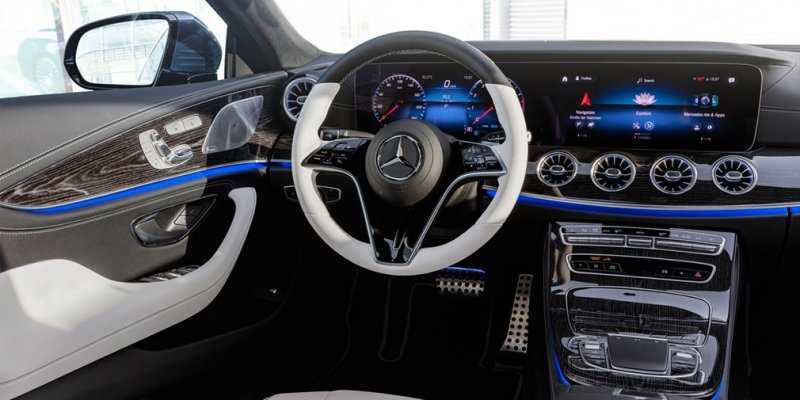 
            Mercedes представил обновленный CLS. До России седан доберется в июле
        