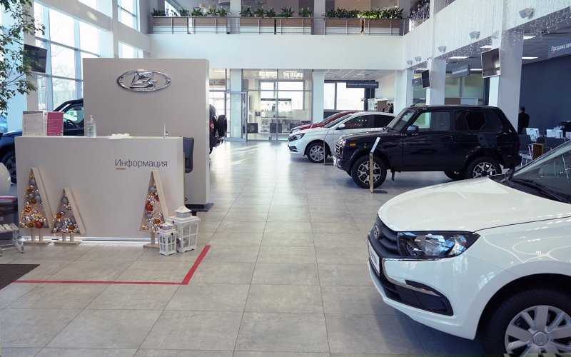 
            АвтоВАЗ поднимет цены на автомобили Lada в третий раз в 2021 году
        