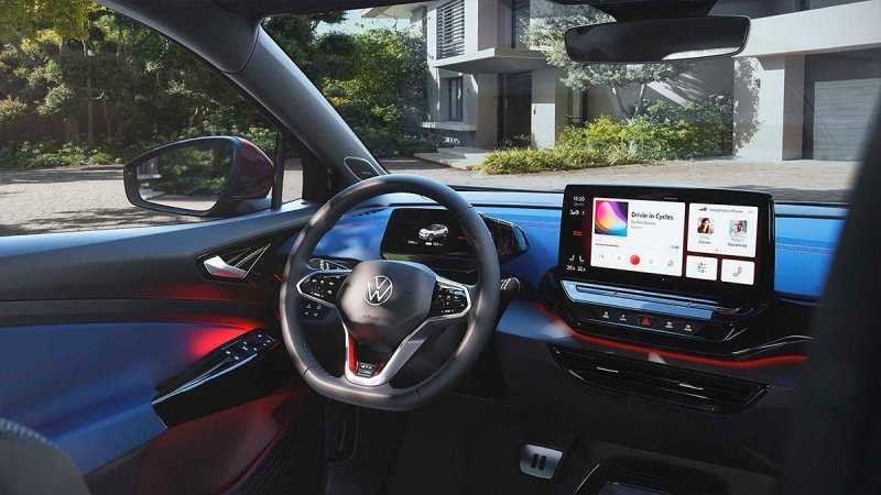 
            Кроссовер Volkswagen ID.4 получил 300-сильный агрегат и полный привод
        