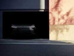 Больше половины американцев хотят купить несуществующий электромобиль Toyota