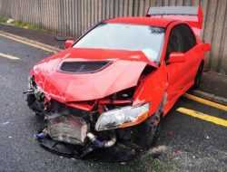 Британец выиграл в лотерею Mitsubishi Lancer Evolution и разбил его на следующий день