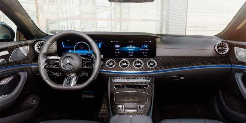 
            Mercedes представил обновленный CLS. До России седан доберется в июле
        