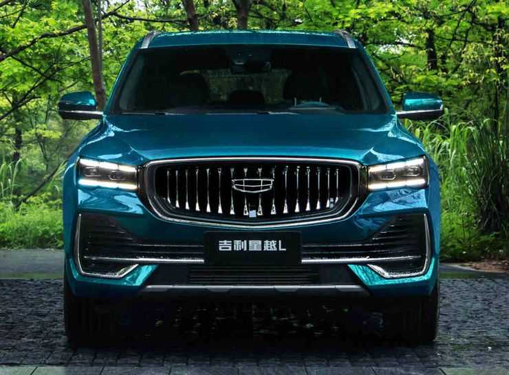 Чем россиян поразит новейший флагманский кроссовер Geely KX11