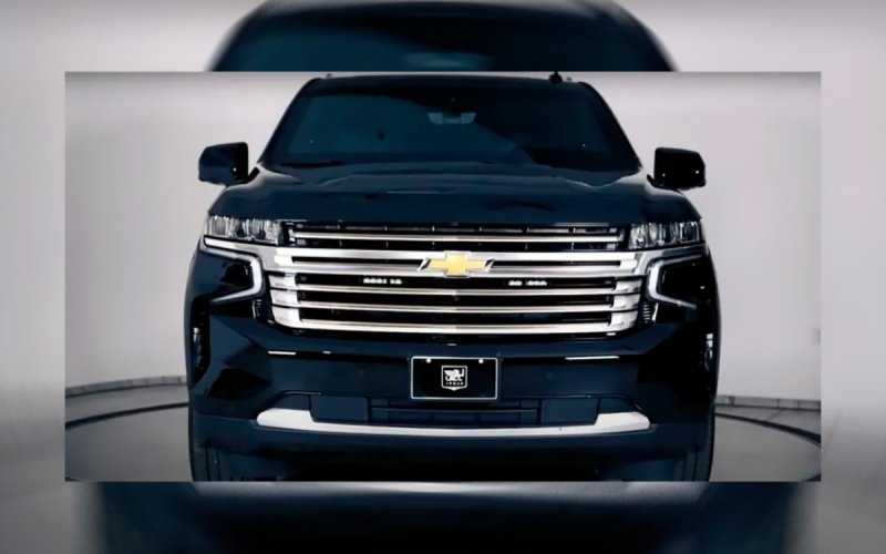 
            Внедорожник Chevrolet Suburban превратили в броневик. Видео
        