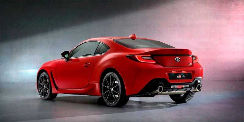 
            Спорткупе Toyota 86 получило более мощный мотор со сменой поколения
        