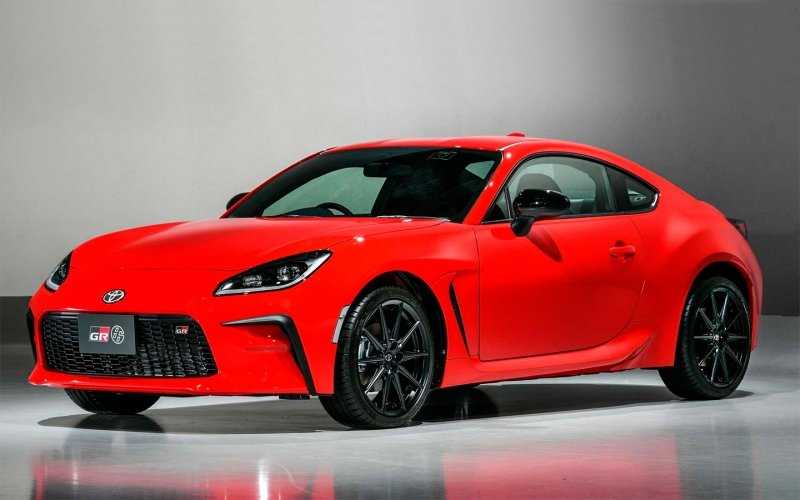 
            Спорткупе Toyota 86 получило более мощный мотор со сменой поколения
        