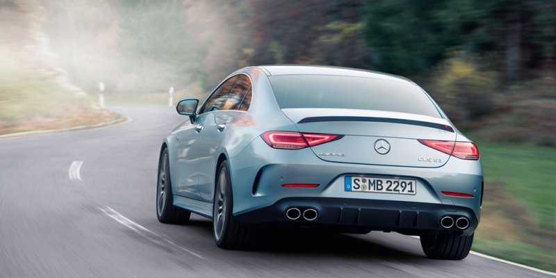 
            Mercedes представил обновленный CLS. До России седан доберется в июле
        