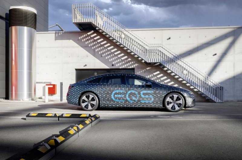 Электрокар Mercedes-Benz EQS выйдет в двух версиях