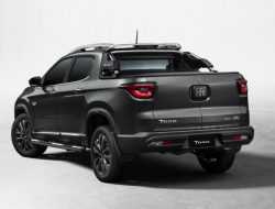 Fiat оснастил стильный пикап на базе Jeep мощным мотором 1.3