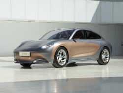 Great Wall показала электрокар с дизайном Porsche Panamera