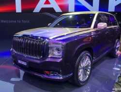 Great Wall представила внедорожник Tank 800 с дизайном как у Mercedes-Maybach GLS