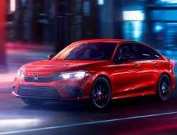 Honda представила новый Civic-седан