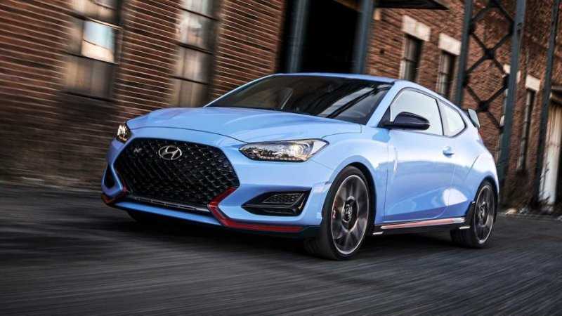 Hyundai пока не будет снимать с производства асимметричный хэтчбек