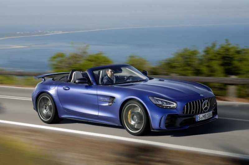 Mercedes-Benz подтвердил скорую отставку родстера AMG GT