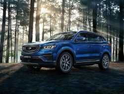 На российский рынок выходит новейший кроссовер Geely Atlas PRO