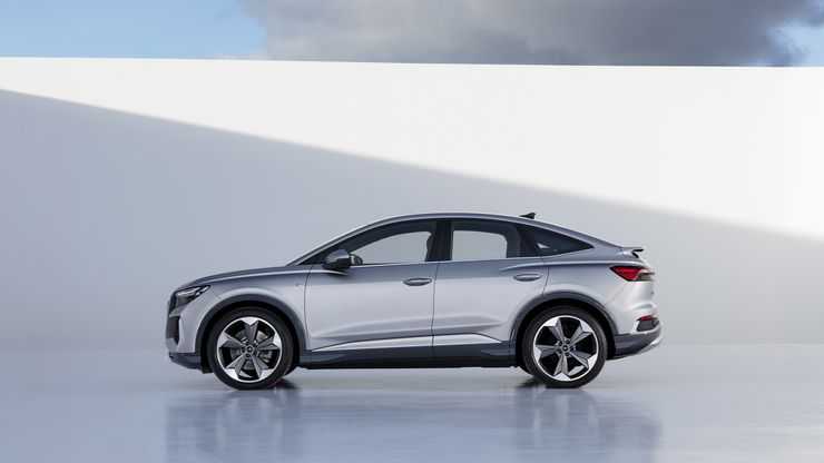 Немцы рассказали, насколько новый кроссовер Audi Q4 e-tron «круче», чем Q5