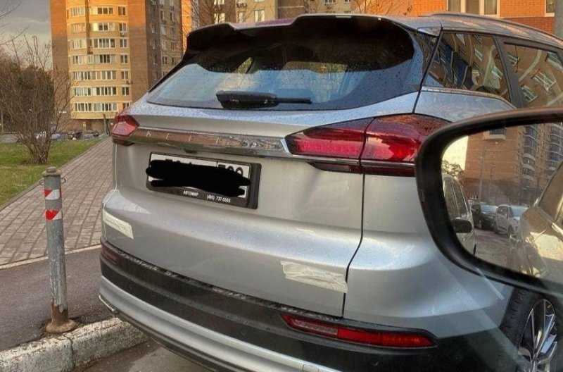 Новый Geely Atlas Pro сфотографировали в России