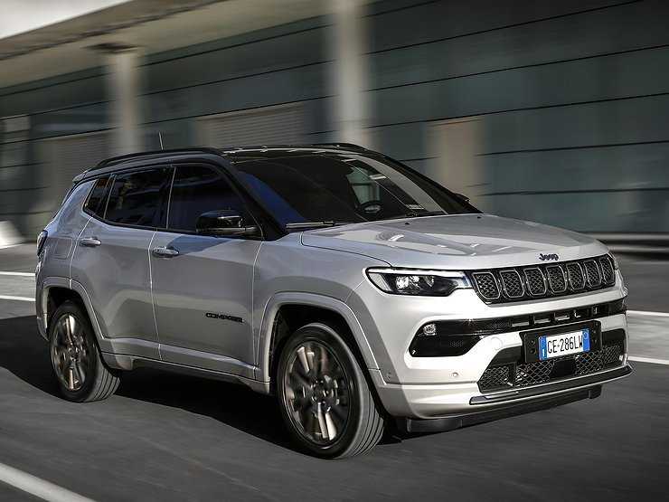 Обновленный Jeep Compass: в чем сила, брат?