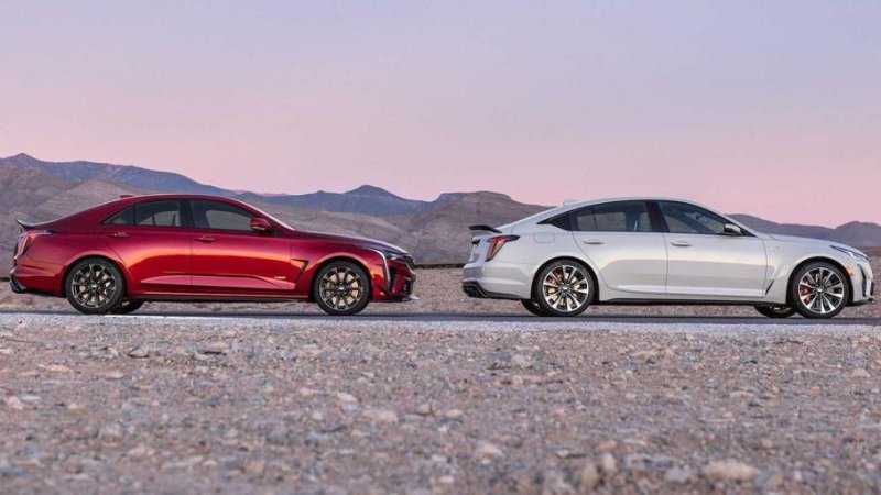 Первые седаны Cadillac Blackwing ушли с молотка на аукционе