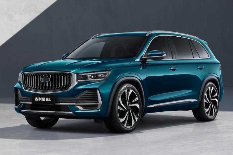 Посмотрите, как новый кроссовер Geely паркуется без водителя