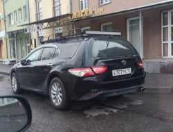 Посмотрите на странный универсал Toyota Camry, который нашли в России