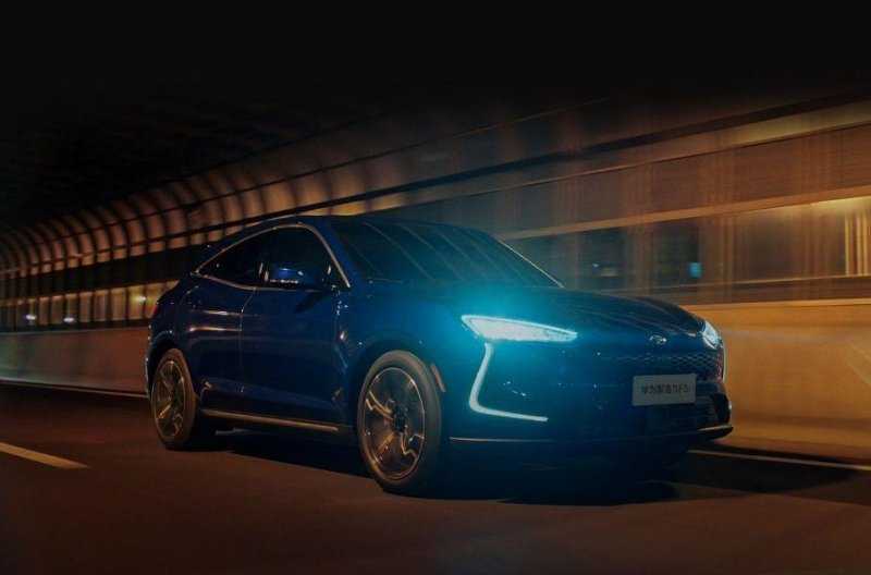 Представлен гибридный кроссовер Huawei