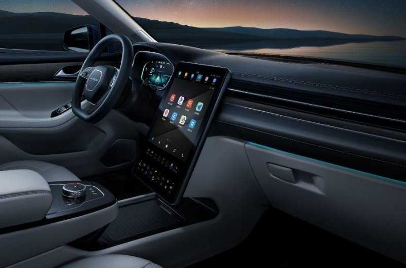 Представлен гибридный кроссовер Huawei