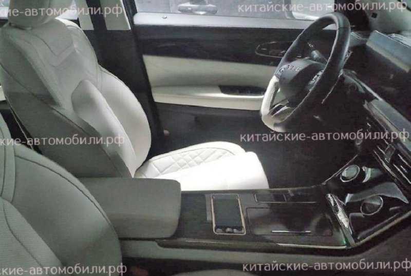 Раскрыт интерьер большого кроссовера CheryExeed VX для России