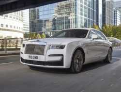 Rolls-Royce установил исторический рекорд продаж, несмотря на мировой кризис из-за COVID-19