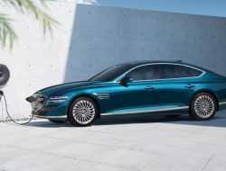 Седан Genesis G80 стал электромобилем