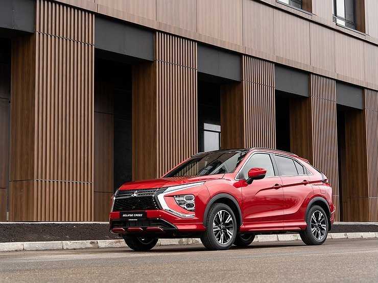 Стартовали российские продажи обновленного кроссовера Mitsubishi Eclipse Cross