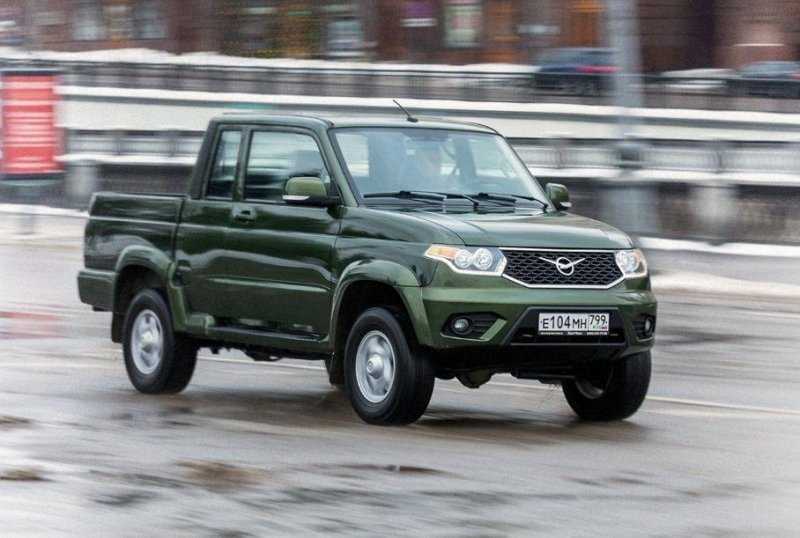 УАЗ показал новую модель – «Пикап» с полуторной кабиной