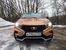 Украинцы массово скупают автомобили LADA