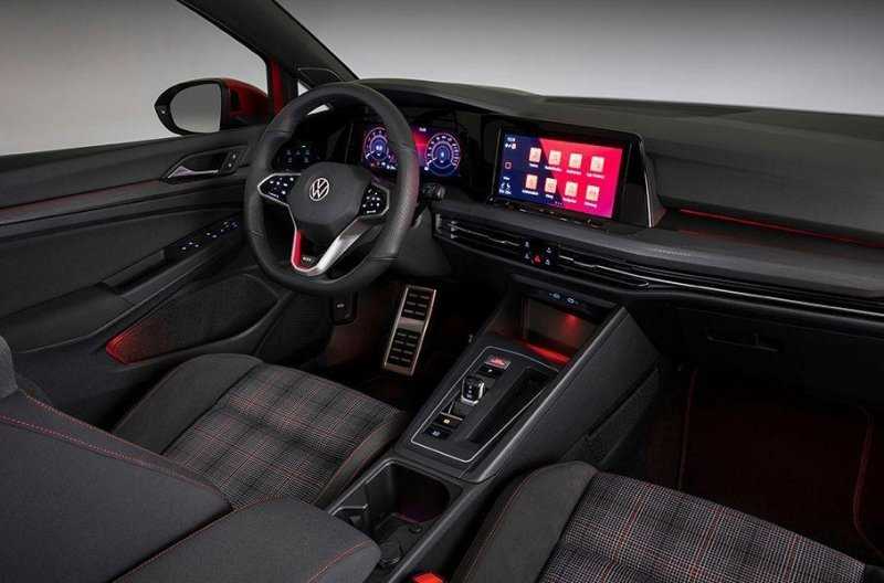 В России стартовали продажи нового Volkswagen Golf