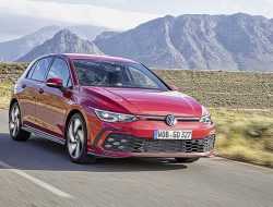 В России стартовали продажи Volkswagen Golf восьмого поколения