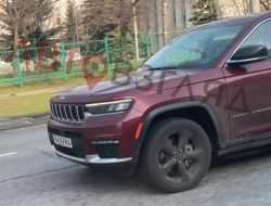 В Россию приехал новейший Jeep Grand Cherokee